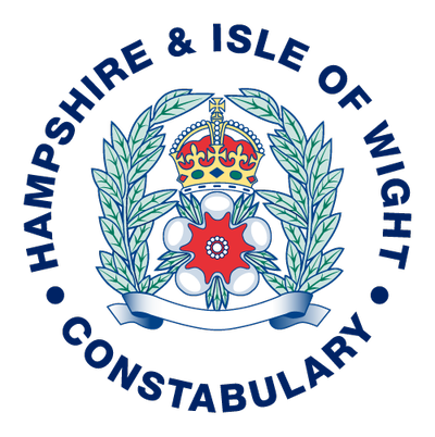 Hampshire and Isle of Wight Constabulary crest